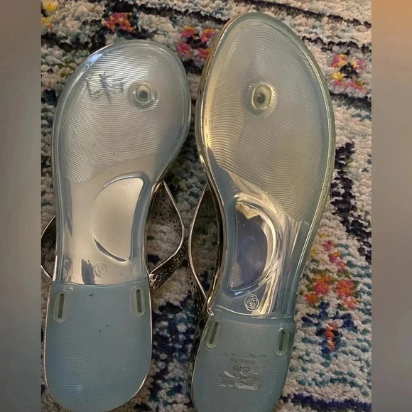 BCBG Sandals - Picture 2 of 4